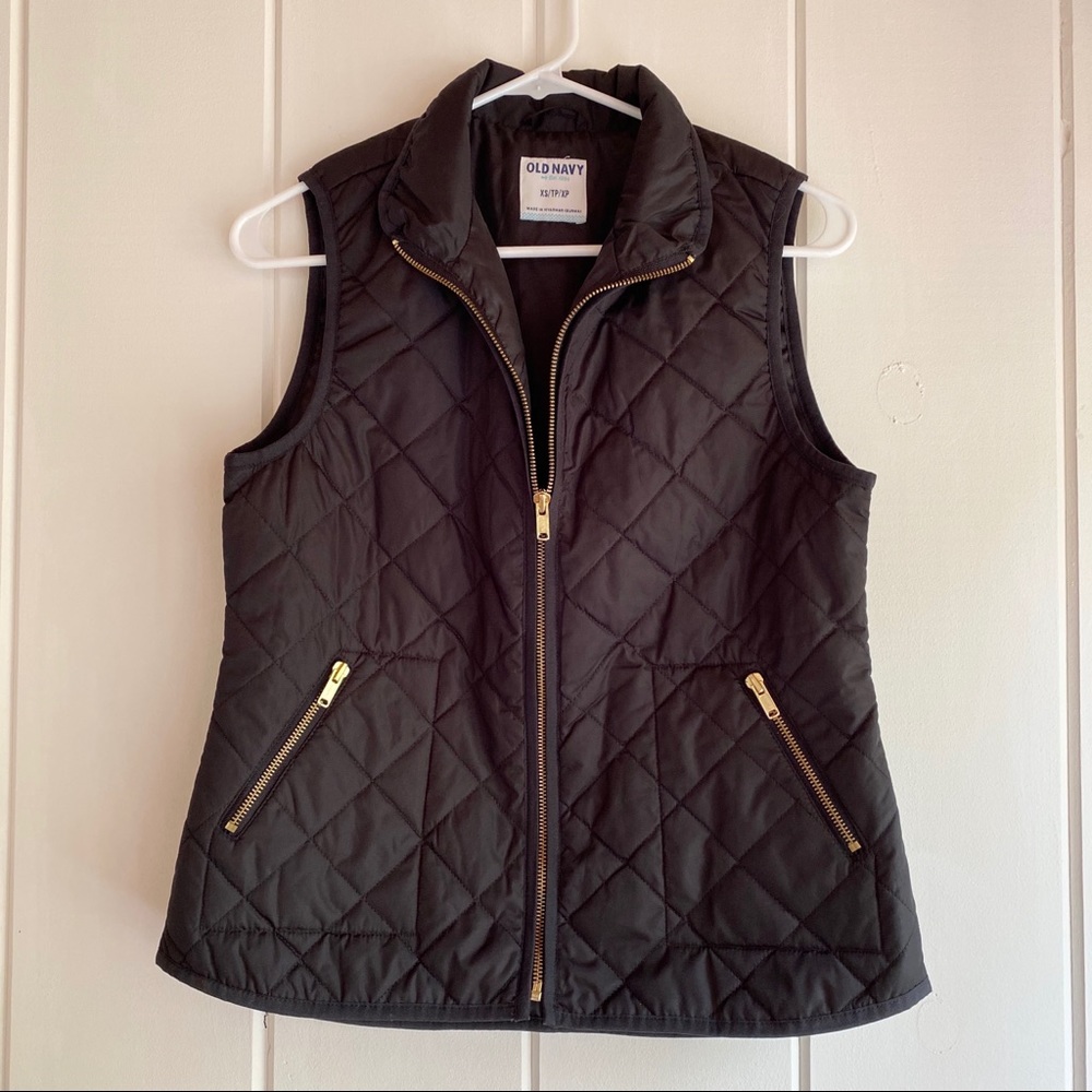 Black Old Navy Vest